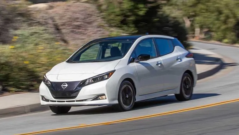 5. نيسان ليف (Nissan Leaf)